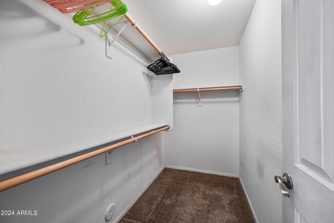 Building Photo - 2992 E Blue Ridge Way