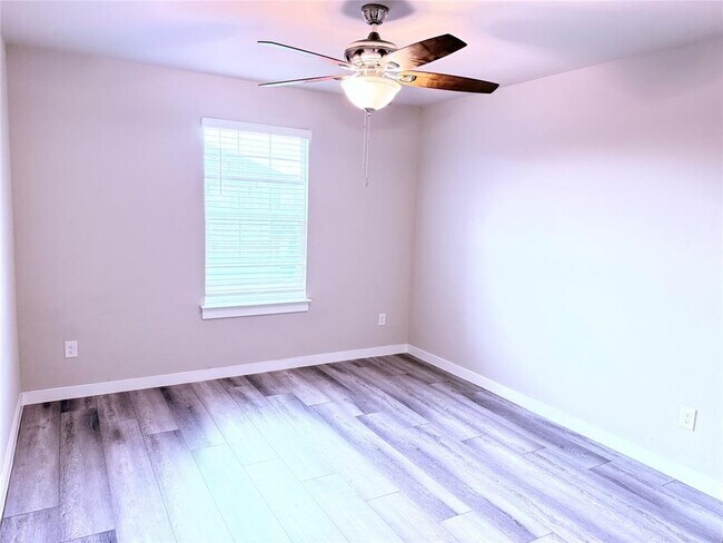 Building Photo - 17101 Crane Fly Dr
