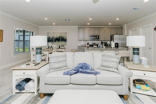 Building Photo - 6189 Harmony Dr