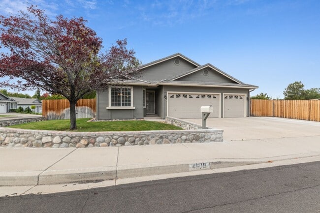 Primary Photo - Sparks Home in the Vistas with RV Parking!!