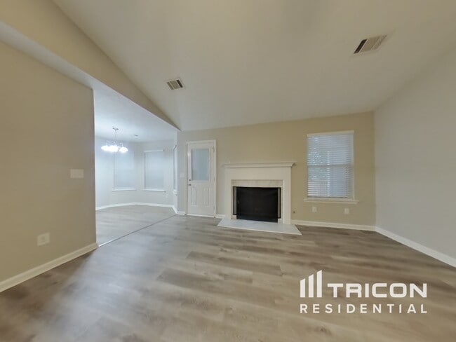 Building Photo - 203 Coldsprings Ct