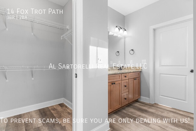 Building Photo - 14 Fox Trot Path