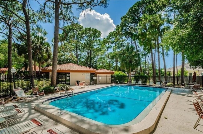 Building Photo - 2650 Countryside Blvd