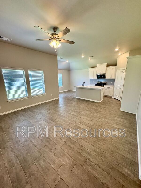 Building Photo - 8401 NW 162nd St