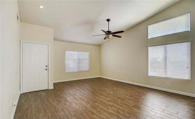 Building Photo - 4705 Crimson Leaf Dr