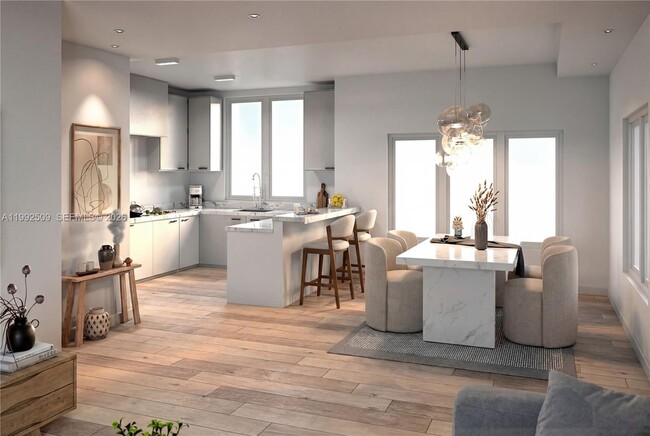 Building Photo - 824 SE 12th Ct