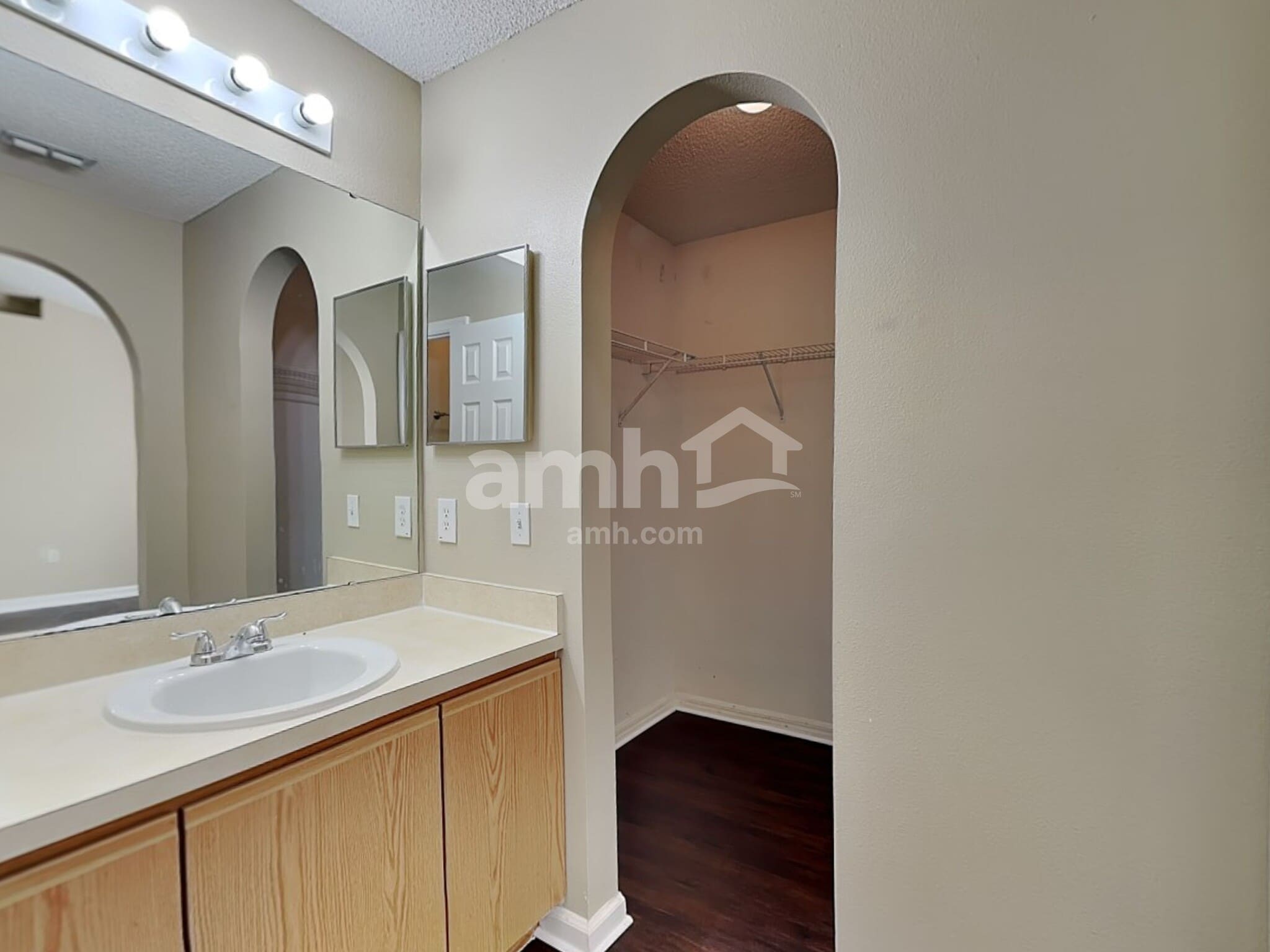 Building Photo - 116 Placid Woods Ct