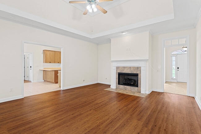 Building Photo - 619 Archard Dr