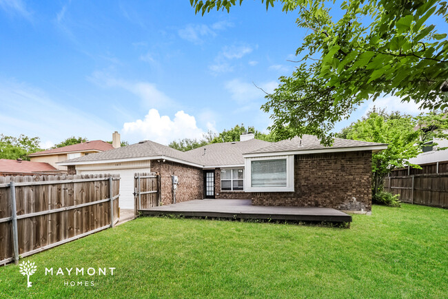 Building Photo - 3 Bedroom in Cedar Hill, TX