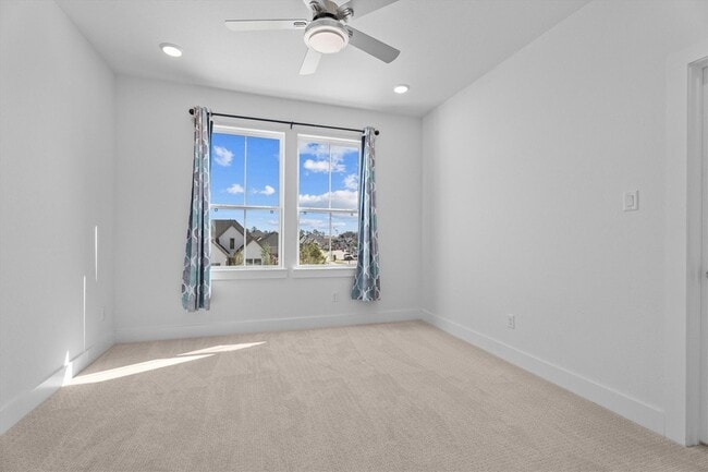 Building Photo - 5030 Vly Wind Ct