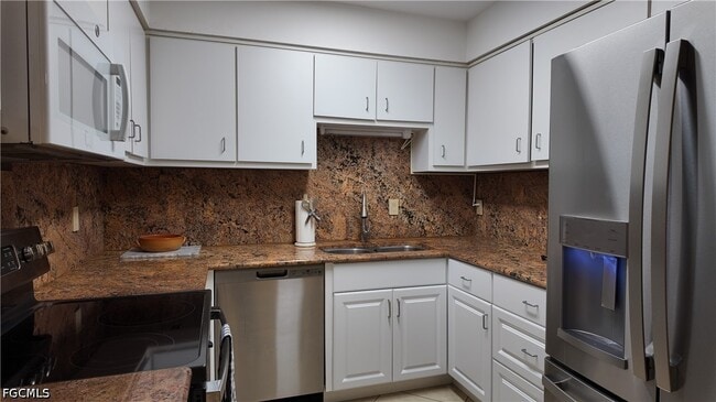 Building Photo - 509 Roma Ct