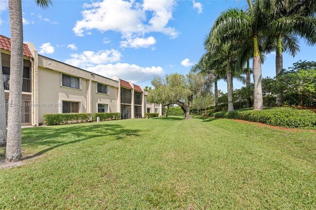 Building Photo - 16491 Blatt Blvd
