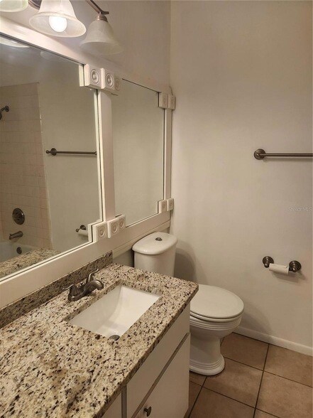 Building Photo - 173 Pinehurst Dr