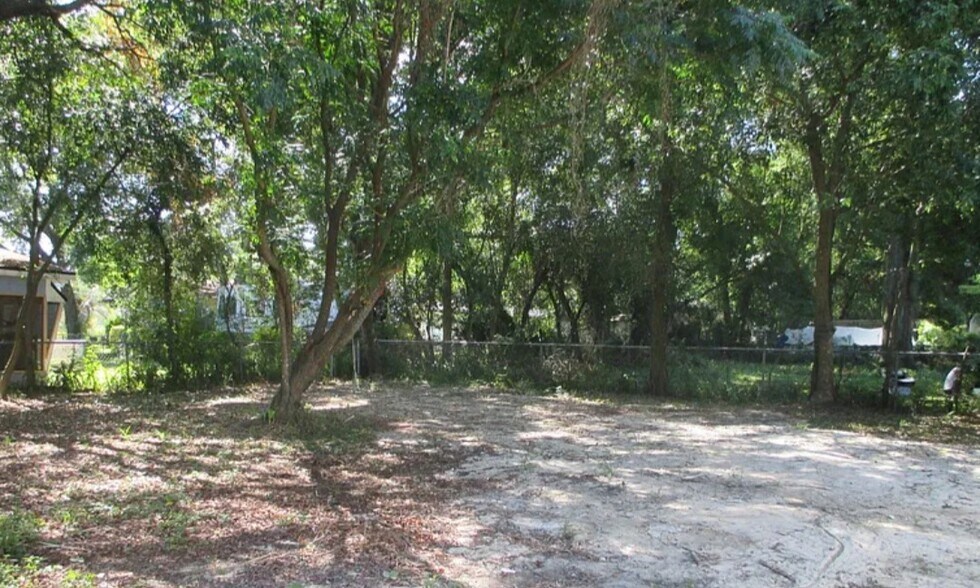Building Photo - 1743 Mayfair Rd