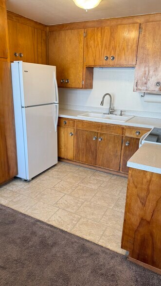 Building Photo - 1123 5th Ave S