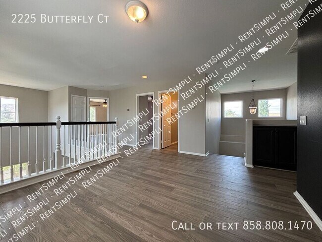 Building Photo - 2225 Butterfly Ct