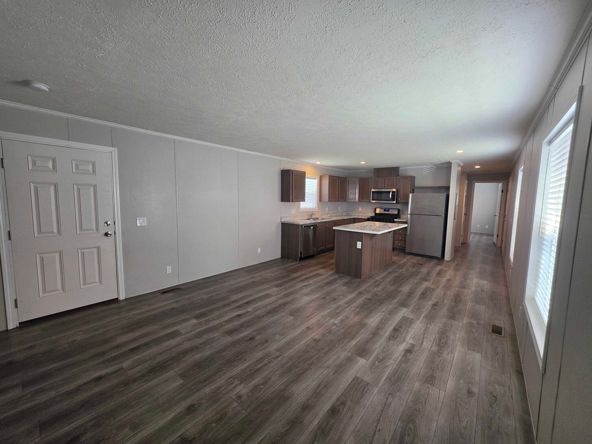 Building Photo - 62 Meggan Dr