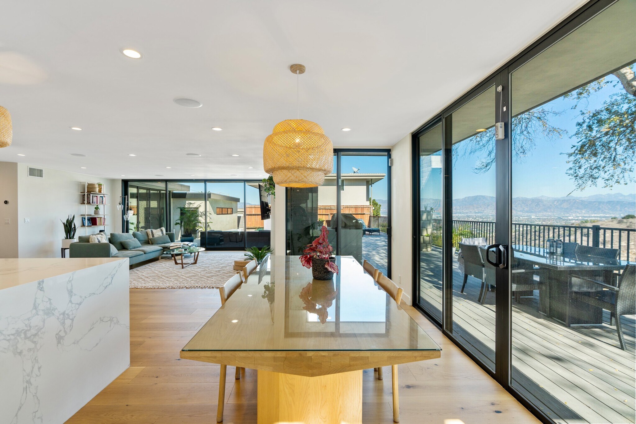 Building Photo - 3632 Beverly Ridge Dr