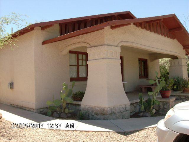 Building Photo - 638 east fist street unit 2