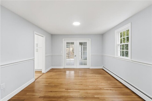 Building Photo - 38 Juniper Ln