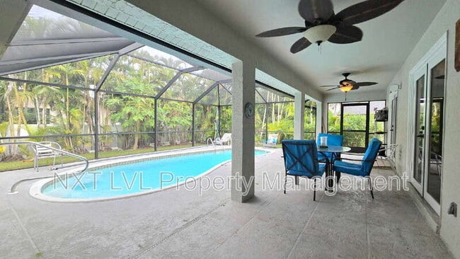 Building Photo - 2317 SW 44th Terrace