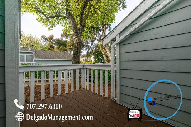 Building Photo - Newly renovated 3 bedroom, 2 bath condo