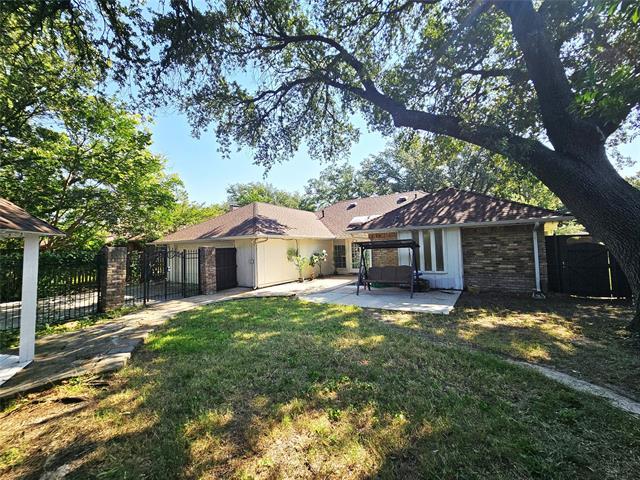 Building Photo - 13103 Fall Manor Dr