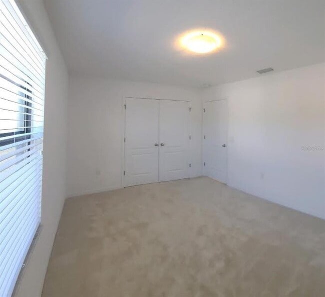 Building Photo - 1052 Ketzal Dr