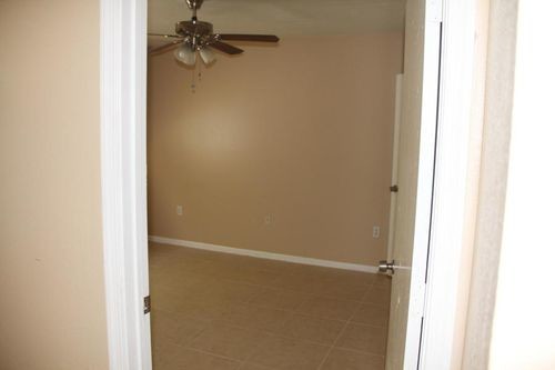 Building Photo - 3760 N Jog Rd