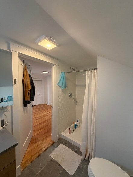 Building Photo - 140 Prospect St