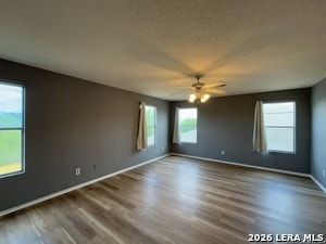 Building Photo - 9011 Laguna Falls