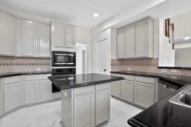 Building Photo - 3314 Crimson Maple Ct