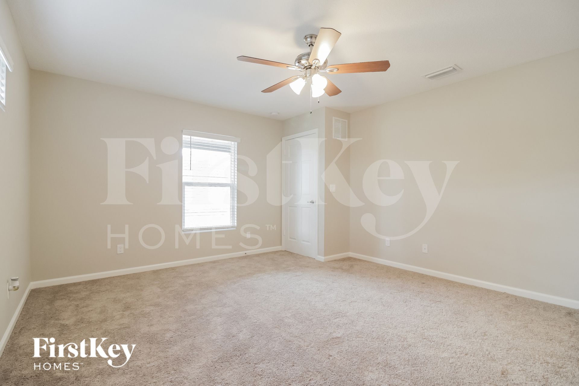 Building Photo - 1182 Jaslo St SE