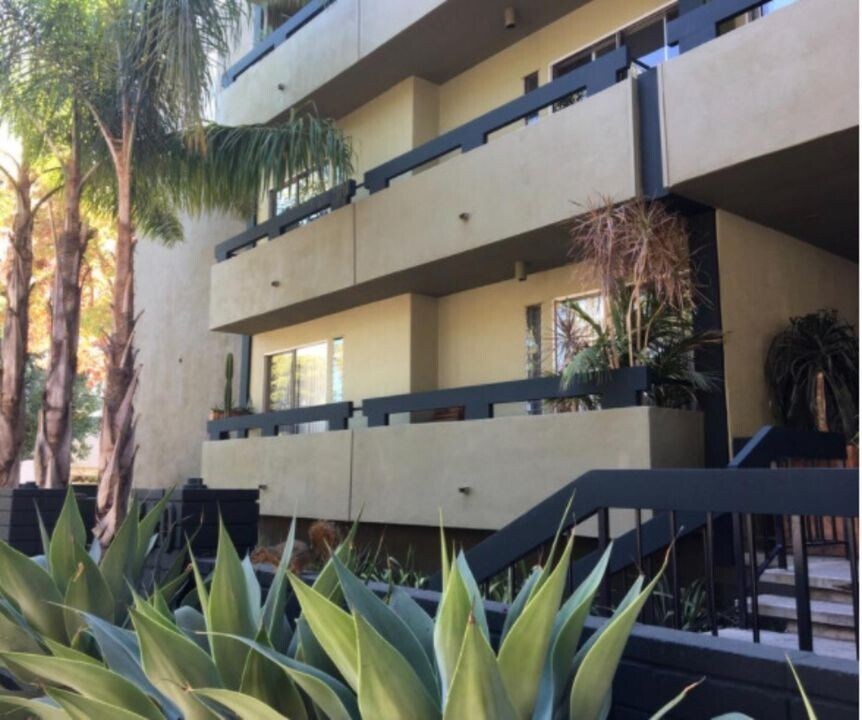 Building Photo - 850 2nd St