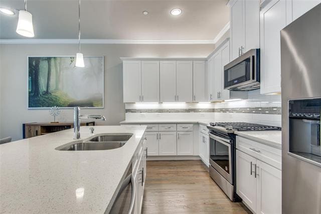 Building Photo - 2821 Lindale Dr