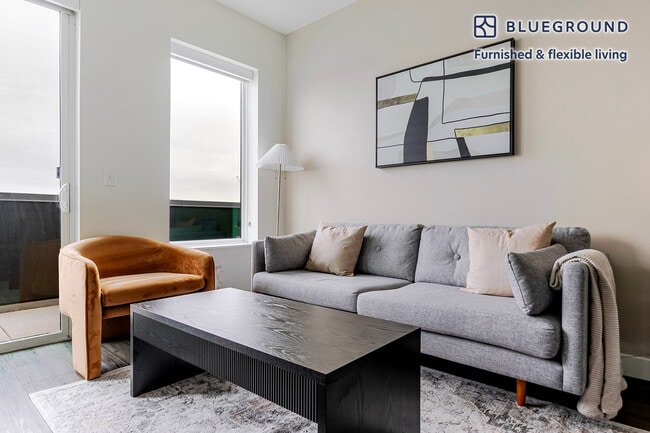 Building Photo - 100 N Addison Ave