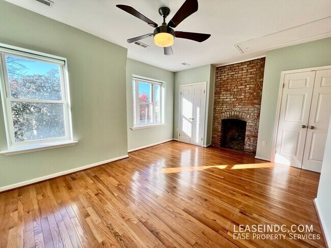 Building Photo - 1433 S Street NW-#3