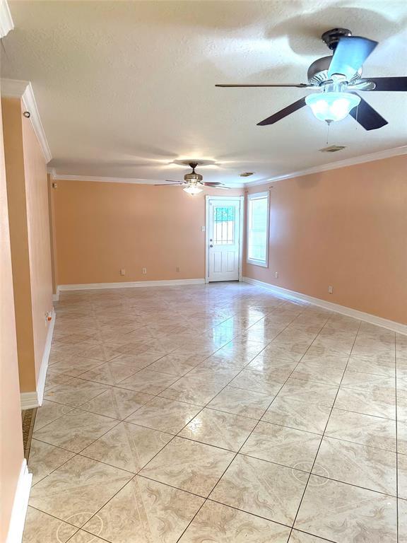 Building Photo - 6235 Sutton Meadows Dr