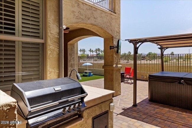 Building Photo - 14261 W Harvard St