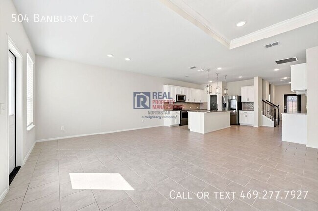 Building Photo - 504 Banbury Ct