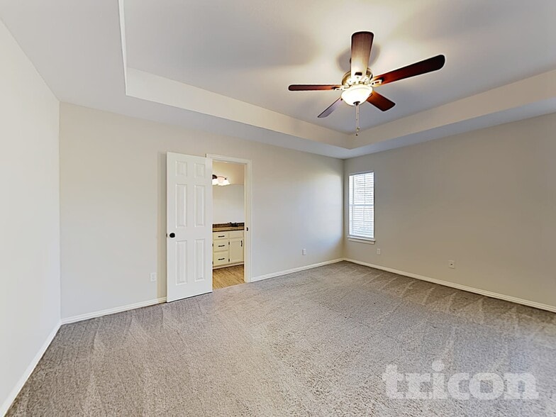 Building Photo - 1012 Brookhaven Dr