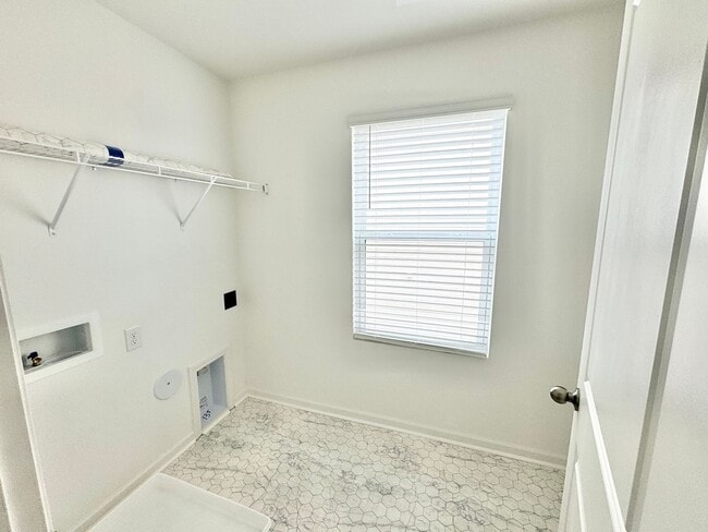 Building Photo - NEW CONSTRUCTION Spacious 4 br home with office and loft area near shopping and I-85