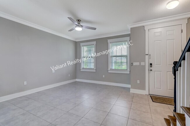 Building Photo - 1823 Tea Olive Ct