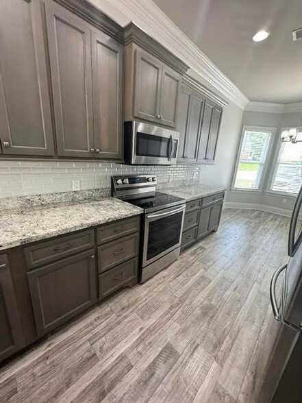 Building Photo - 87112 Highpoint Dr