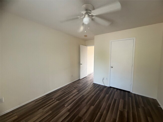 Building Photo - 21219 Grand Linden Ct