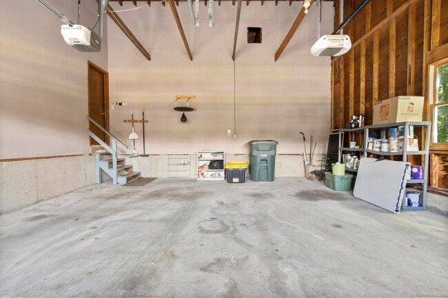 Building Photo - 21 Lyda Dr