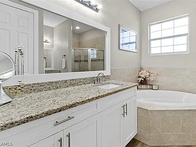 Building Photo - 1116 Thompson Ave