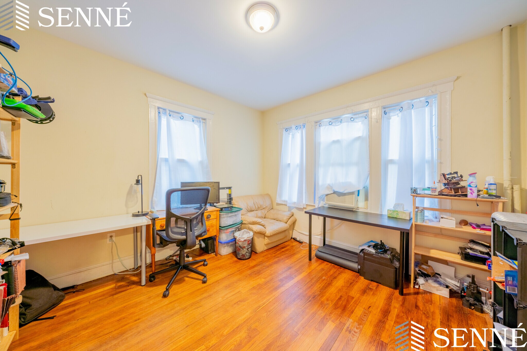 Building Photo - 114 Elm St