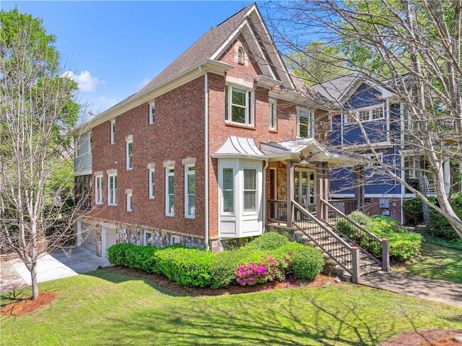 Building Photo - 306 Peachtree Ave NE