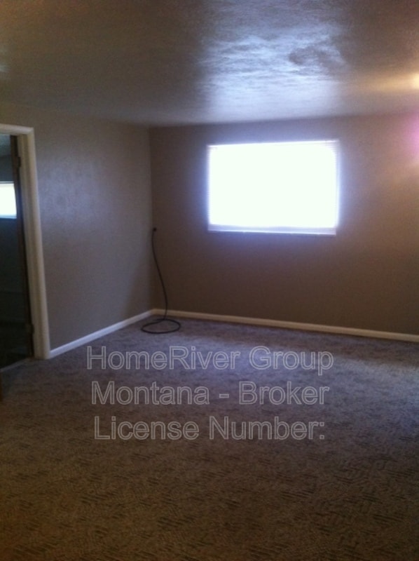 Building Photo - 705 Minnesota Ave